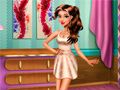 თამაში Tris თარიღის ღამე Doll Dress Up ონლაინ