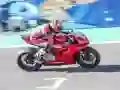 თამაში Ducati Panigale ონლაინ თამაში Ducati Panigale ონლაინ